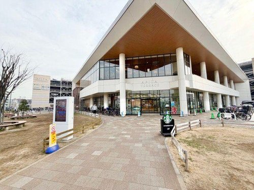 アピタ横浜綱島店まで400m