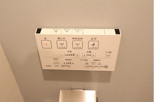 ◇室内仕様◇
快適、省エネ、清潔なシャワートイレを採用しております。