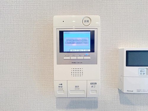 モニター付きインターフォン