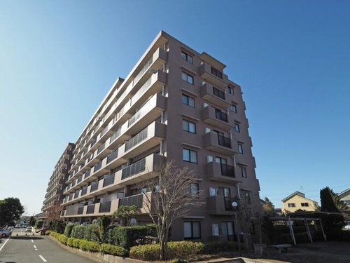 鉄筋コンクリート造8階建て1階部分
専有面積 70.44m2
ペット飼育可(但し、管理規約による制限有)