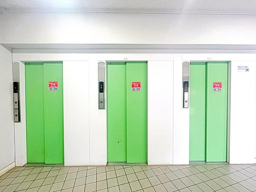 エレベーター