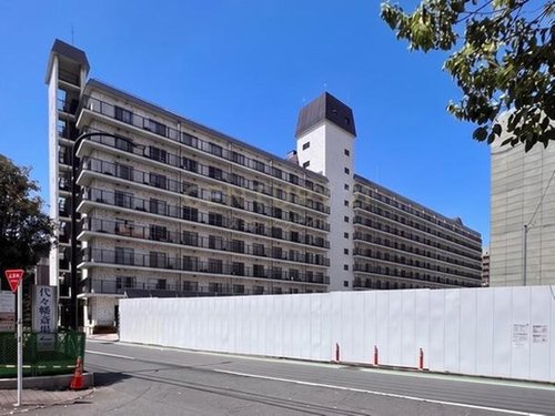 建物外観(2026.8撮影)/京王線「幡ヶ谷」駅歩4分、小田急線・千代田線「代々木上原」駅歩12分、駅近、複数路線利用可、多方面へのアクセス良好な便利な立地です!