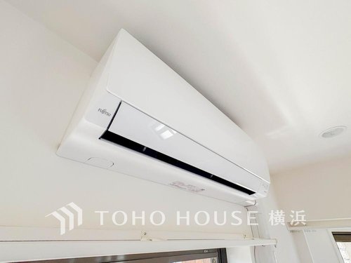 エアコンは空気を汚さず場所も取らないので、お部屋を広く使えます。設置工事などの初期費用がカットできるのは嬉しいですね。