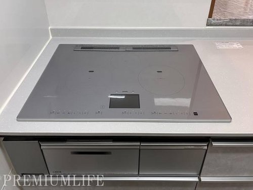 安全性と機能性を兼ねそなえたIHコンロはお手入れもしやすい♪毎日の料理が快適に