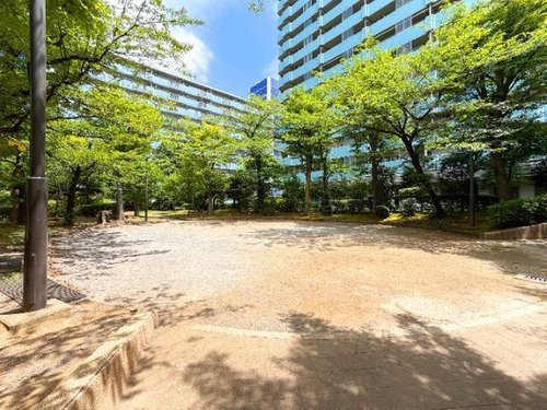 当店は物件購入が初めてというお客様に多くご利用いただいています!「中古マンションの賢い買い方」や「住宅ローンのシミュレーション」などお気軽にお問合せ下さい!
