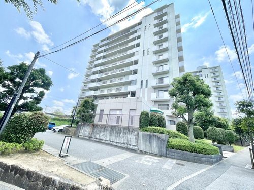 無料でライフプランニング実施中!将来設計を安心サポート。
住宅ローン無料相談も承っております!