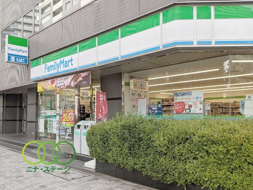 ファミリーマート新川中央大橋店まで298m