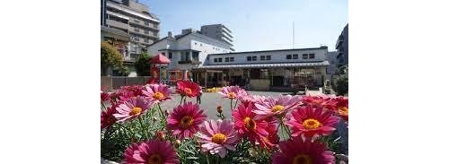 聖公会八王子幼稚園まで216m キリスト教に基づいた保育、遊びのなかで育つ保育、少人数クラスで一人ひとりをあたたかく見守る自由な保育を行います。平日:9時から14時まで+預かり保育可