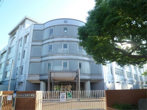 川崎市立京町小学校まで851m