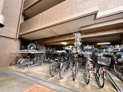 駐輪場完備。空き状況は物件担当者までお問合せ下さい。