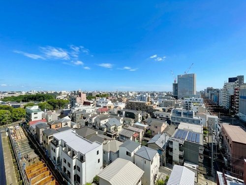 マンションの醍醐味ともいえる眺望!抜けていて気持ちがいいです♪
◆TOKYO×COMPACT=都心で自分にちょうどいい住まいを◆ 
条件の近い物件も合わせてご紹介いたします