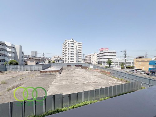 ●眺望●
西向きバルコニーからの眺望