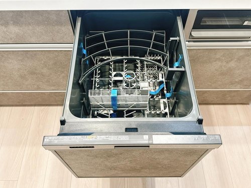 忙しい毎日に嬉しい、大型の食器洗い乾燥機が標準装備