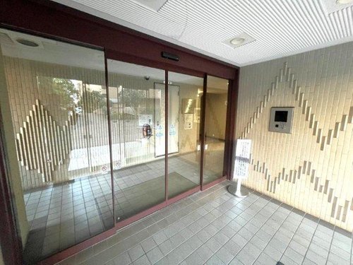 オートロック式エントランス